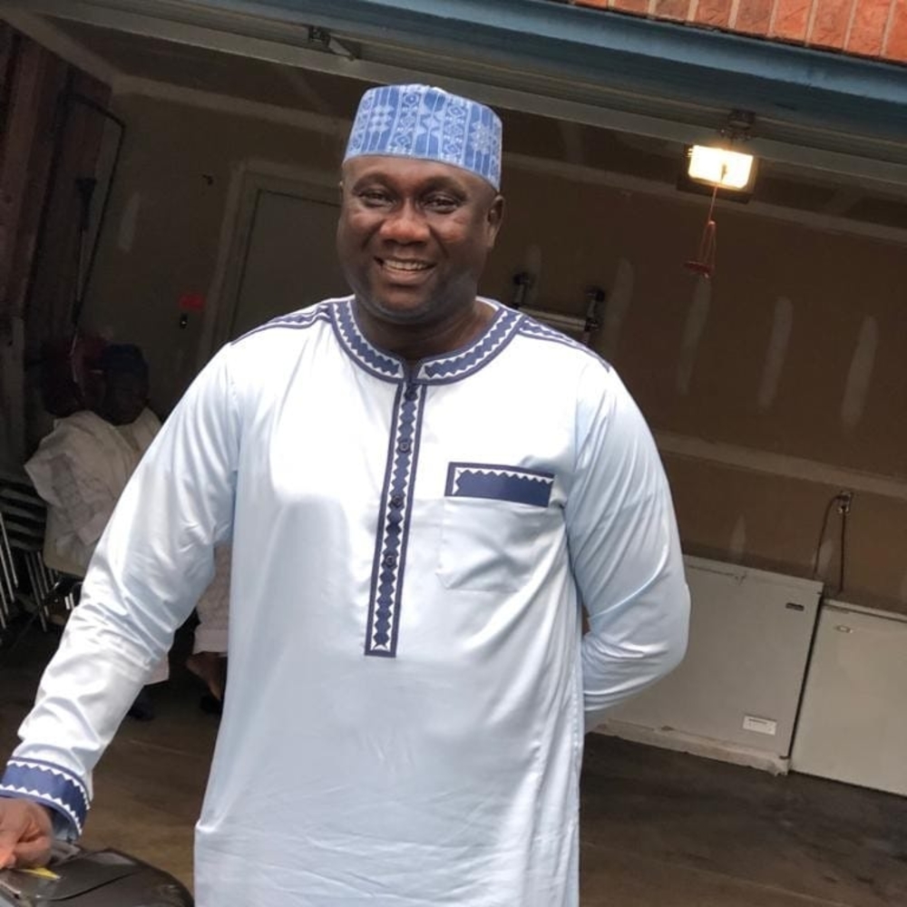 Meet your Posher, Bello